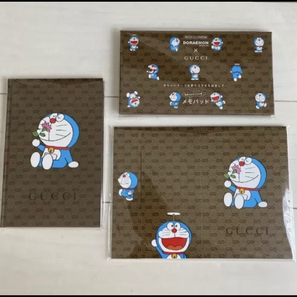 Gucci x Doraemon stationary set